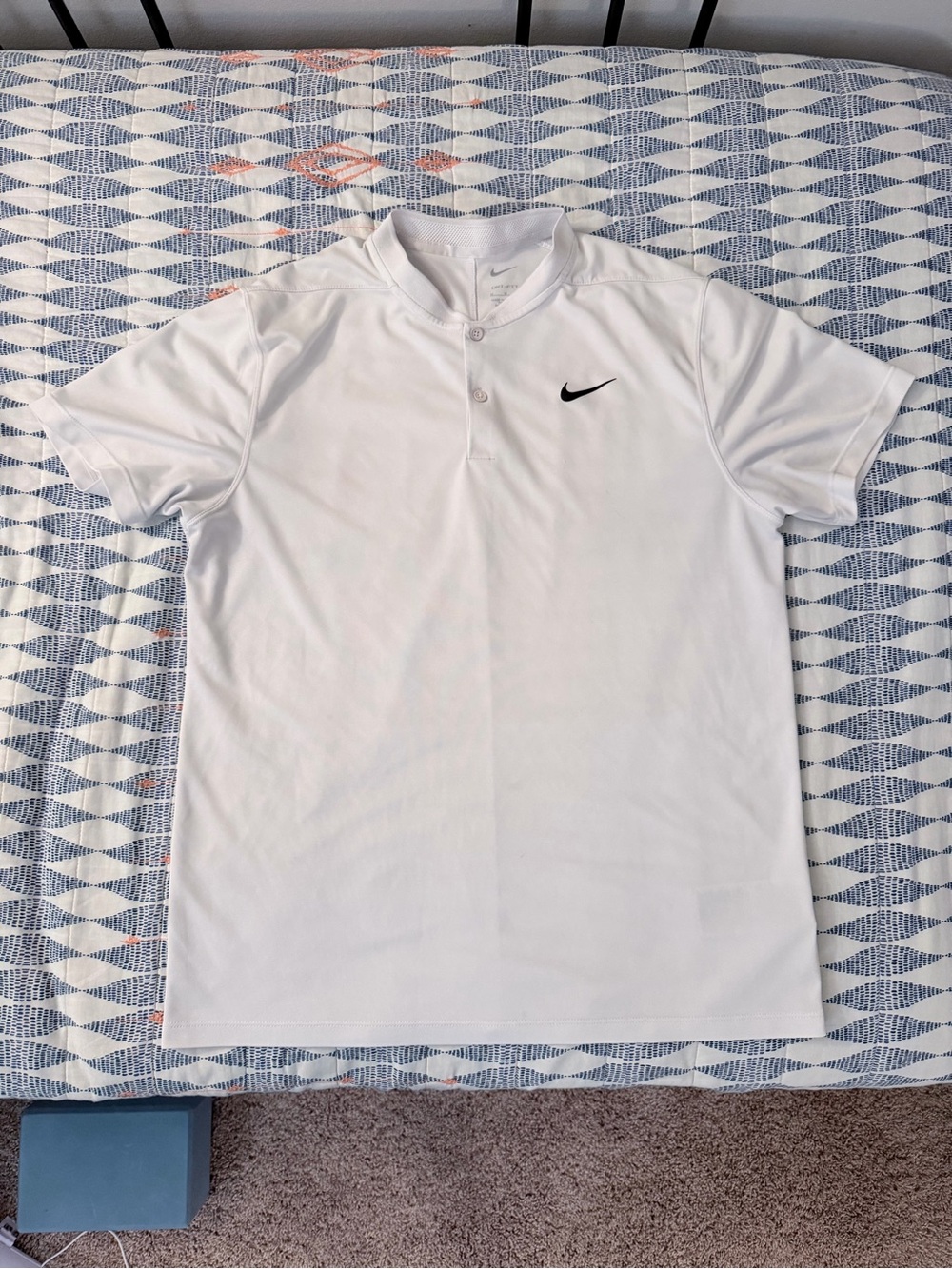 Nike Men's Dri-Fit Victory Blade Golf Polo White
Size Medium